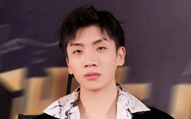 杨和苏张馨月复合,音乐与爱情再续前缘?