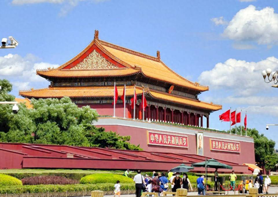 韩国降级参加“九三阅兵”，李在明的胆子，终究不如当年的朴槿惠