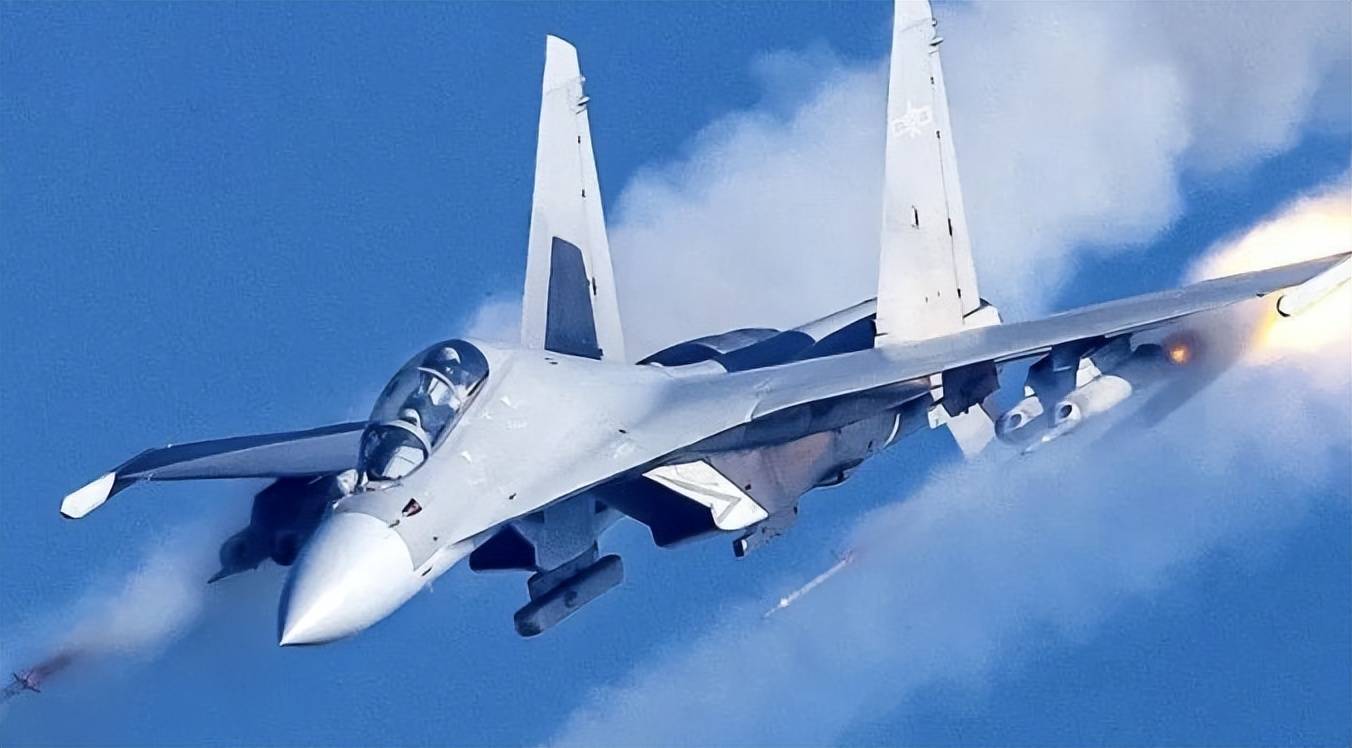 万国战机神话破灭，源代码争夺暗流涌动，南亚空战惊醒军工迷梦