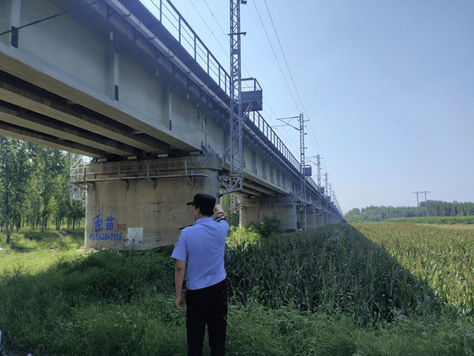 全力护航暑期返程 筑牢线路安全防线