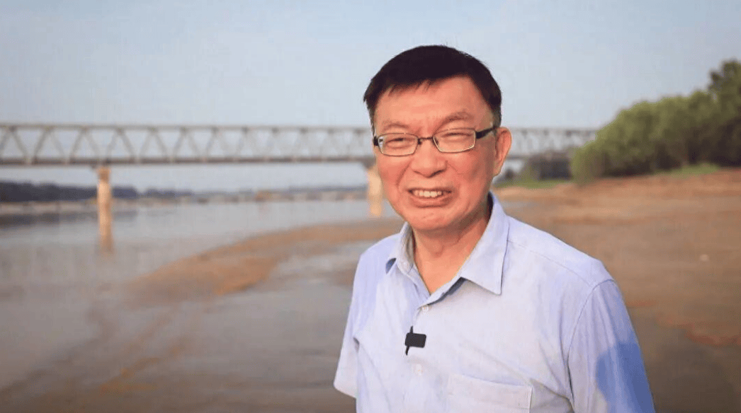 洪秀柱抵京发表看法，三名前立委拟出席重大活动，民进党破防，赖清德表态