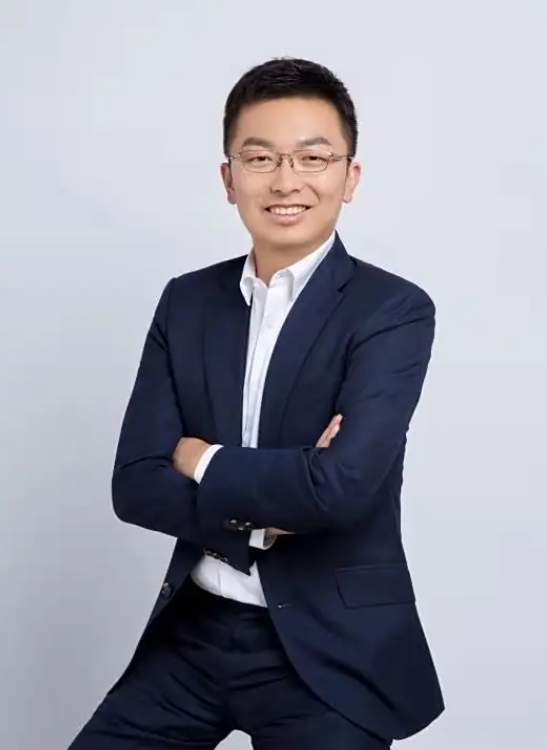 云海肴CEO透露赵晗去世细节，曾遭杨丽萍状告，与字节对簿公堂