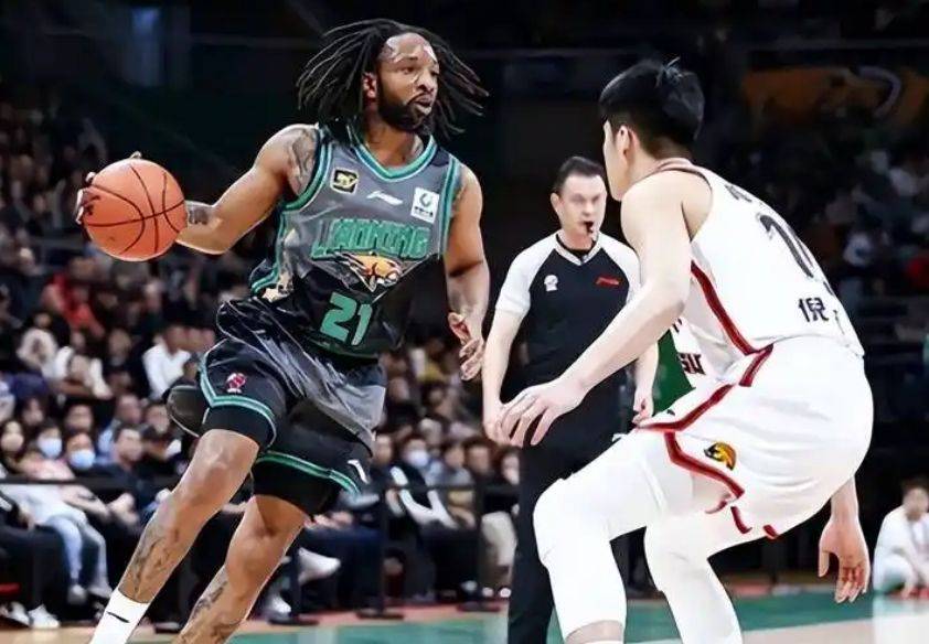 欧洲篮球联赛中文网__赛程比分+球队资讯+盘口分析前辽篮外援韦伯喜获世俱杯冠军！新赛季无缘辽宁男篮杨鸣锁定4外援阵容