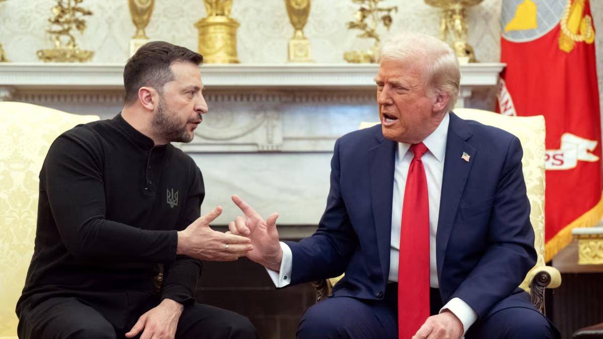 中国货轮停靠克里米亚？引发乌克兰强烈抗议，我国外交部回应非常果断
