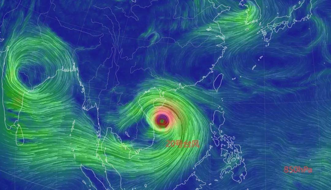 原创             17级以上风王2次登陆我国：大暴雨不停，台风博罗依路径争议大