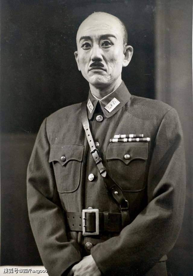 国家一级演员赵克明去世，5月在家吸氧画面曝光，手拿拐杖不离手