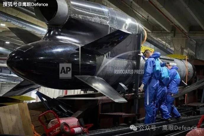 最远打击纪录，击中俄最大炸药厂！乌克兰拒绝透露“火烈鸟”战果
