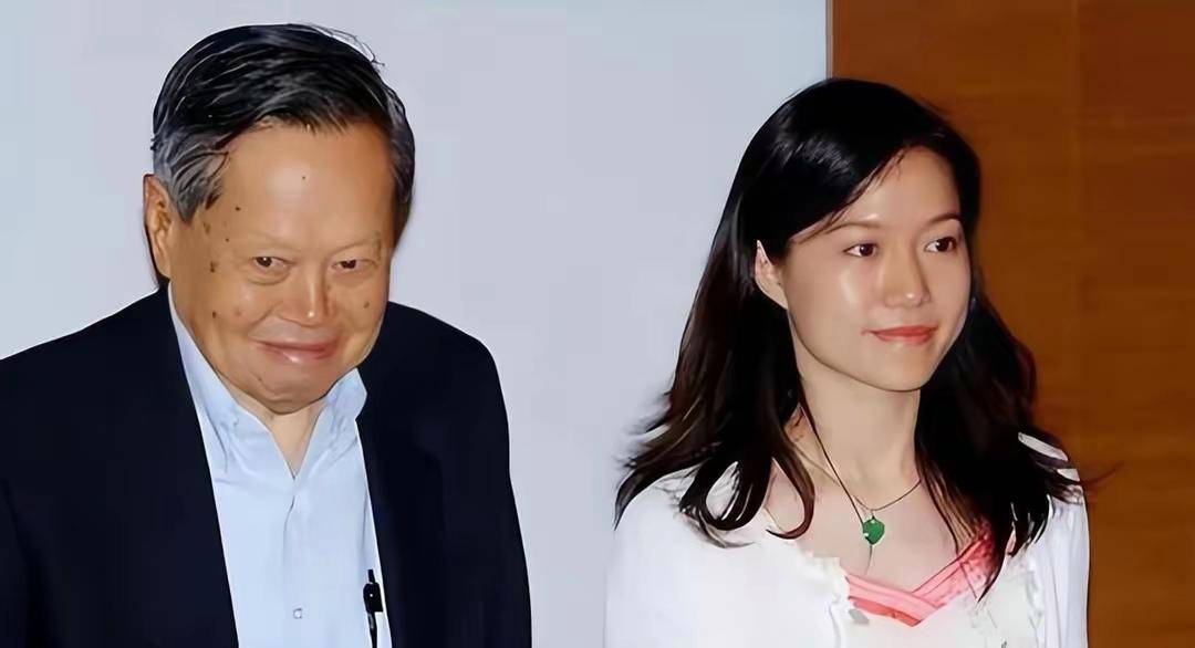 遗产风波落幕！相伴21年翁帆含泪坦言杨振宁生前安排：除生活费外全捐教育事业