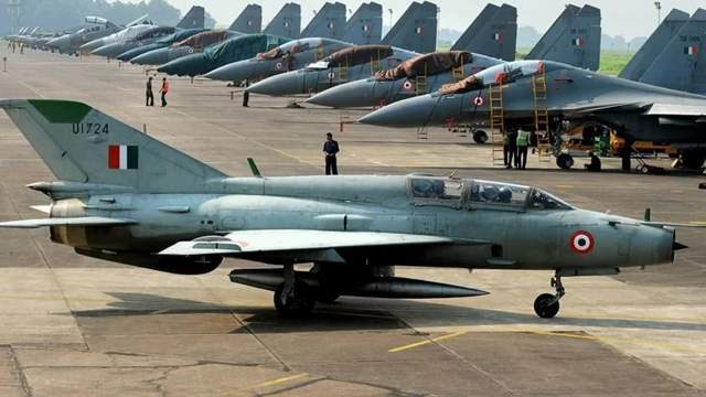 印度空军超中国排第三？美智库排名无视代差，挨打也算实战优势