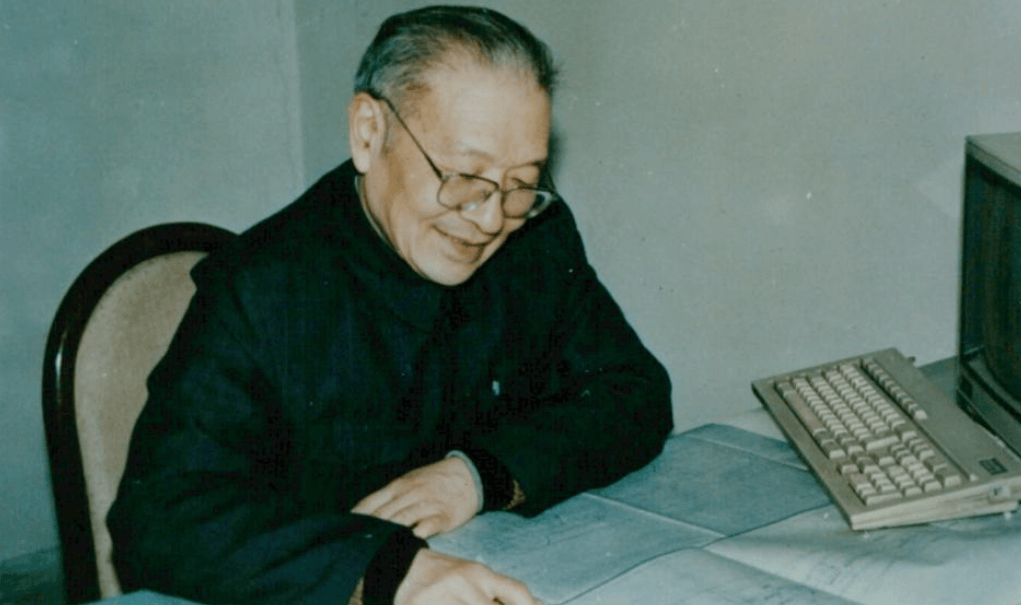 同途殊归的同胞兄弟，人民海军“合肥”、“大连”号驱逐舰的故事