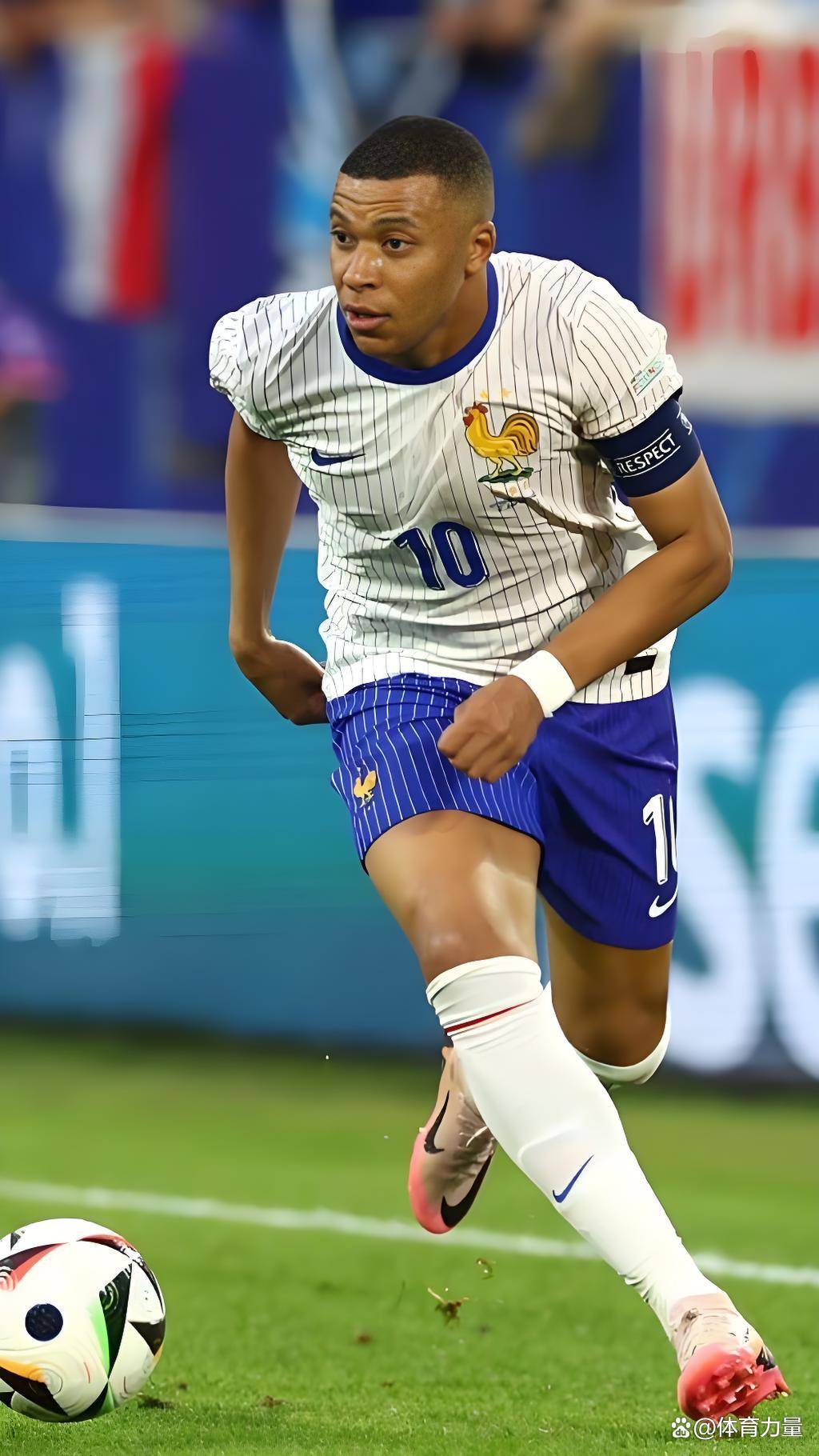 “随着巴西班牙足球甲级联赛萨2-1马竞1-