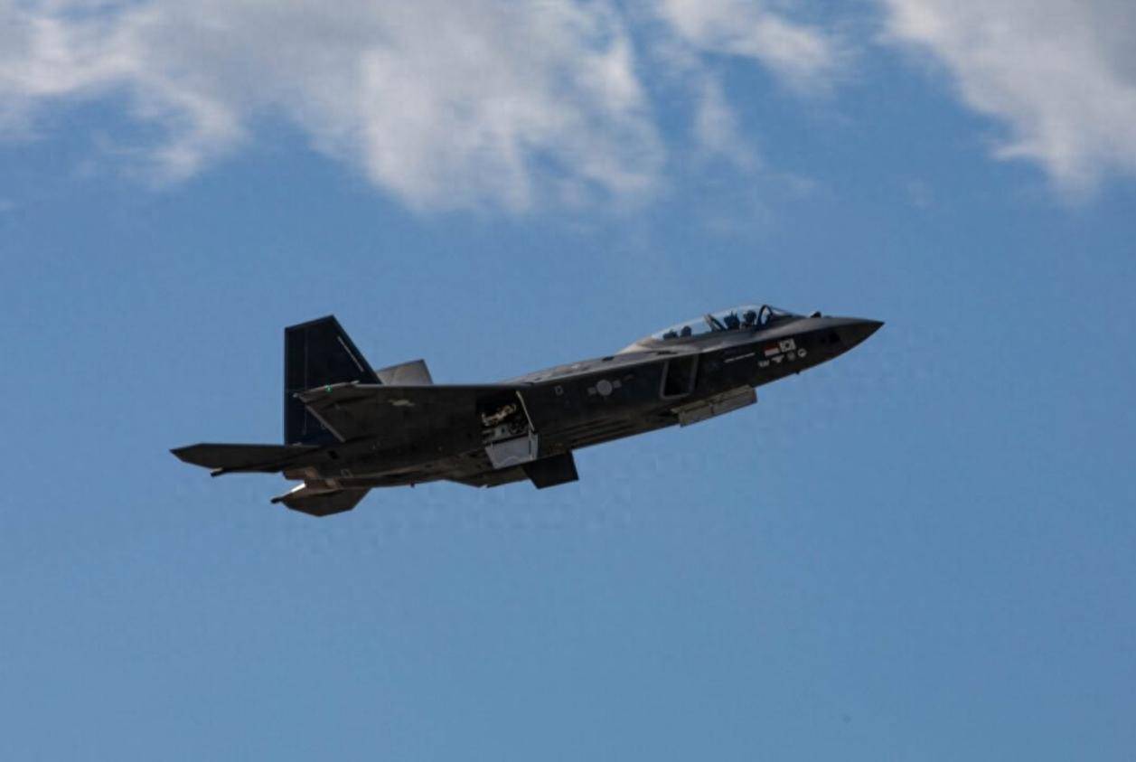 李在明刚说“抗中”没好果子吃,韩国就建议菲律宾买KF-21,菲专家:韩国武器可靠