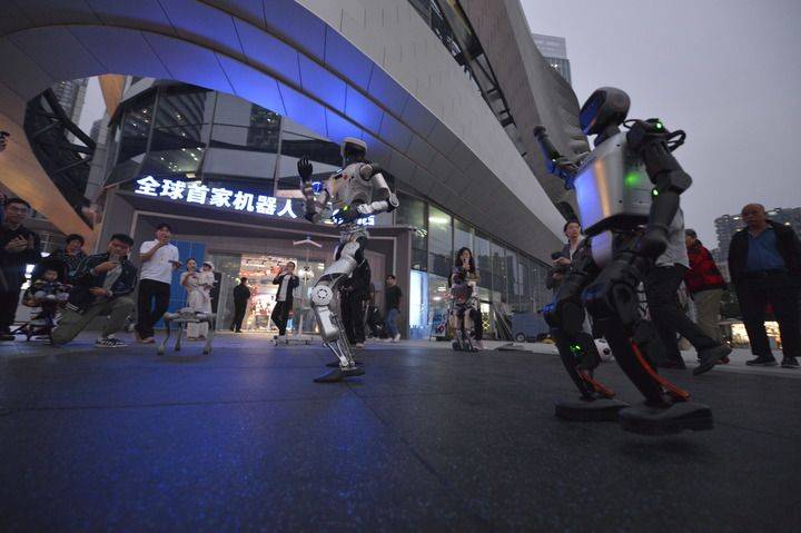 当你还在纠结打不打“白发针”，聪明人已经开始做这件事了