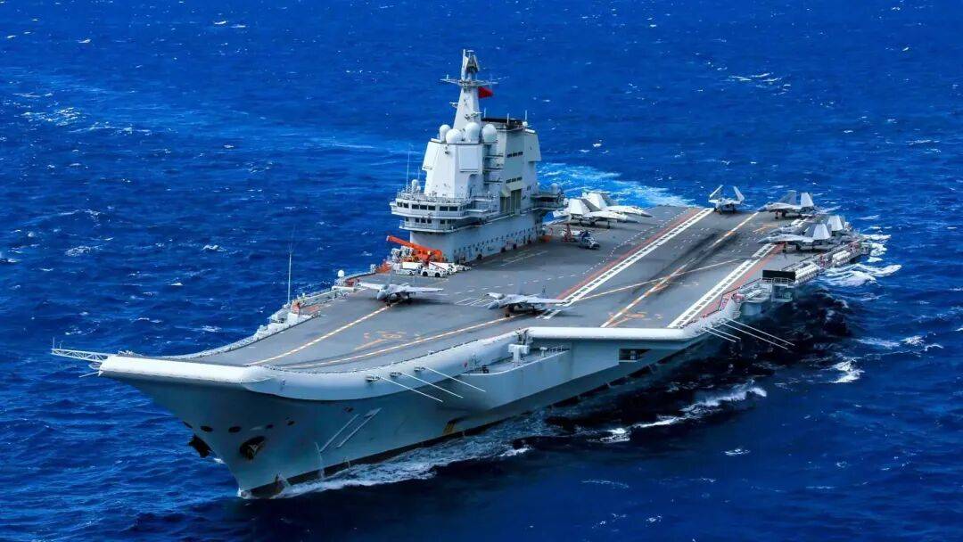 “从近海迈向远海”!福建舰正式入列