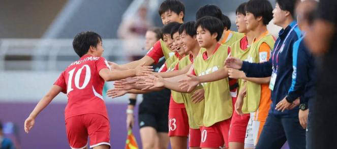 “足球直播-NBA直播_英超_世界杯体育【