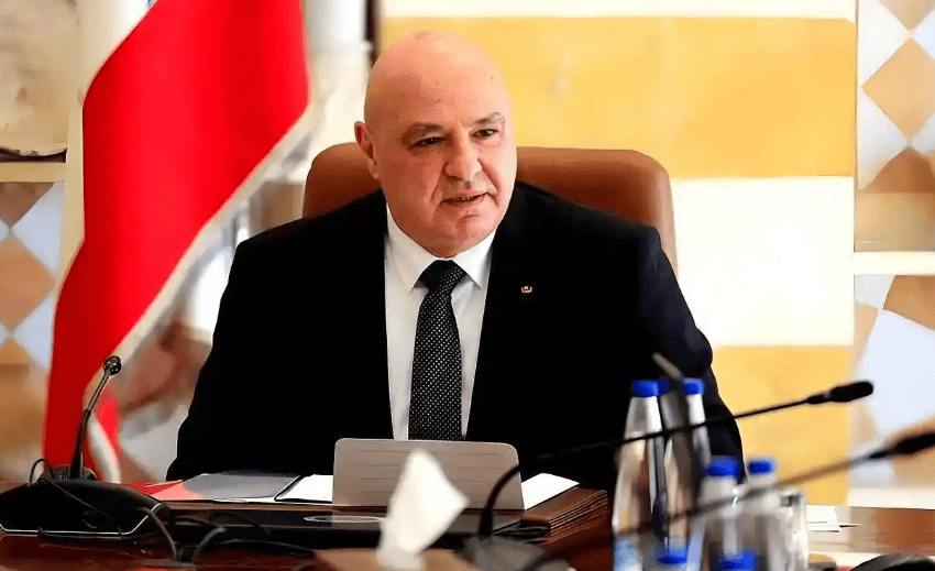 边界线上炮火轰鸣,111条人命催生“开战令”,无人机成为新的噩梦