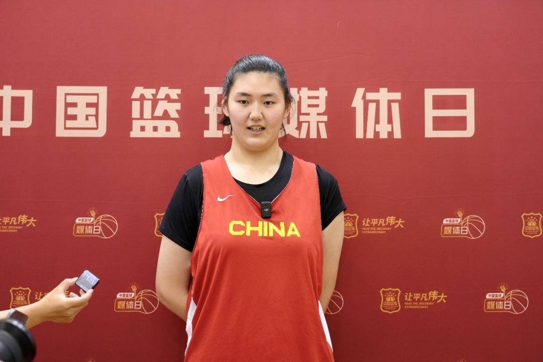 NBA职业联赛中文官网__实时赛程比分+球队资讯女篮内线又出大杀器全运会单场抢27篮板年仅18岁张子宇找到未来搭档