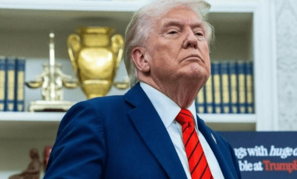 美洲际导弹升空，特朗普通知全球，要废掉中国一张“王牌”？话音刚落，普京率先出手了