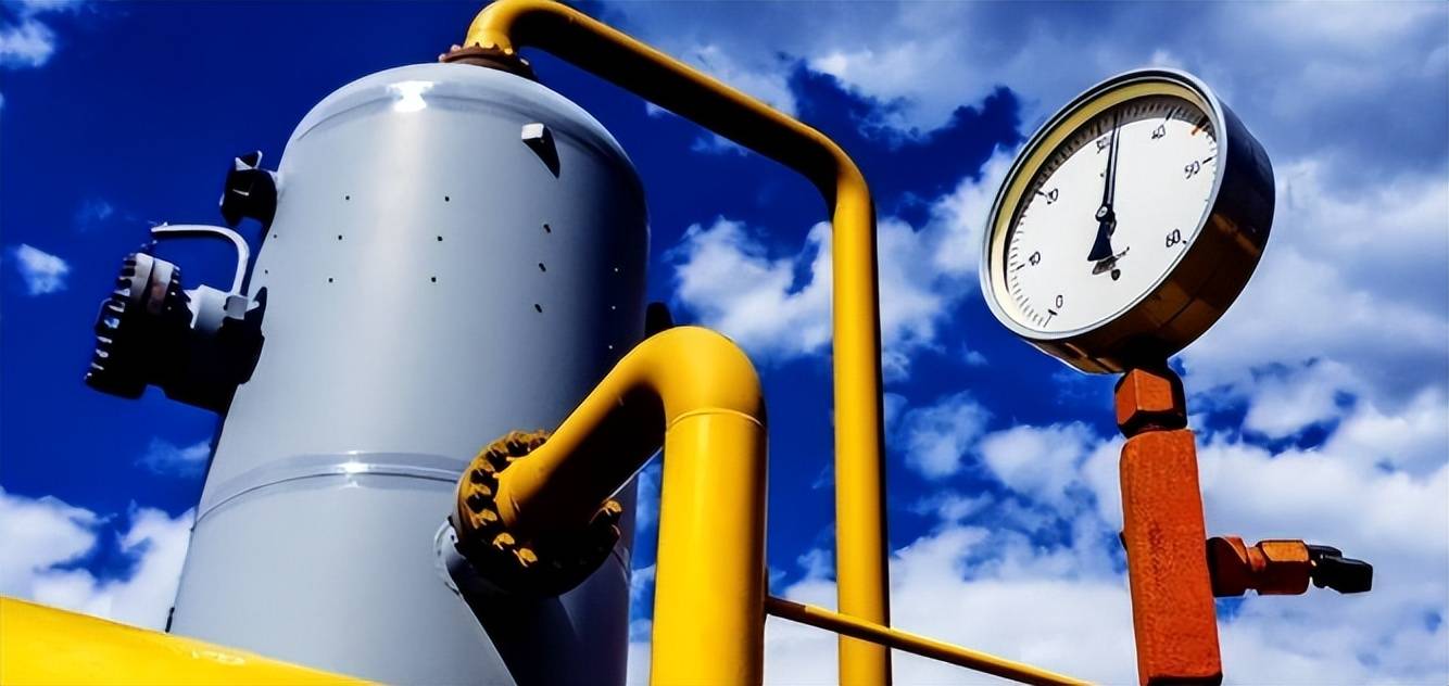 乌克兰 17 城爆发全国性示威,抗议泽连斯基法案,北溪疑云叠加内部矛盾难收场?