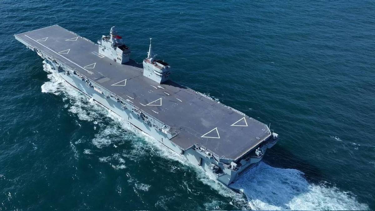 四川舰能不能上歼35?我只想说一句:大家行行好,放过076吧