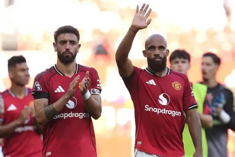 45天踢10场！曼联开启圣诞魔鬼赛程 阿莫林需激活芒特英超联赛免费高清直播+实时赛程+积分预测（2025赛季全覆盖）