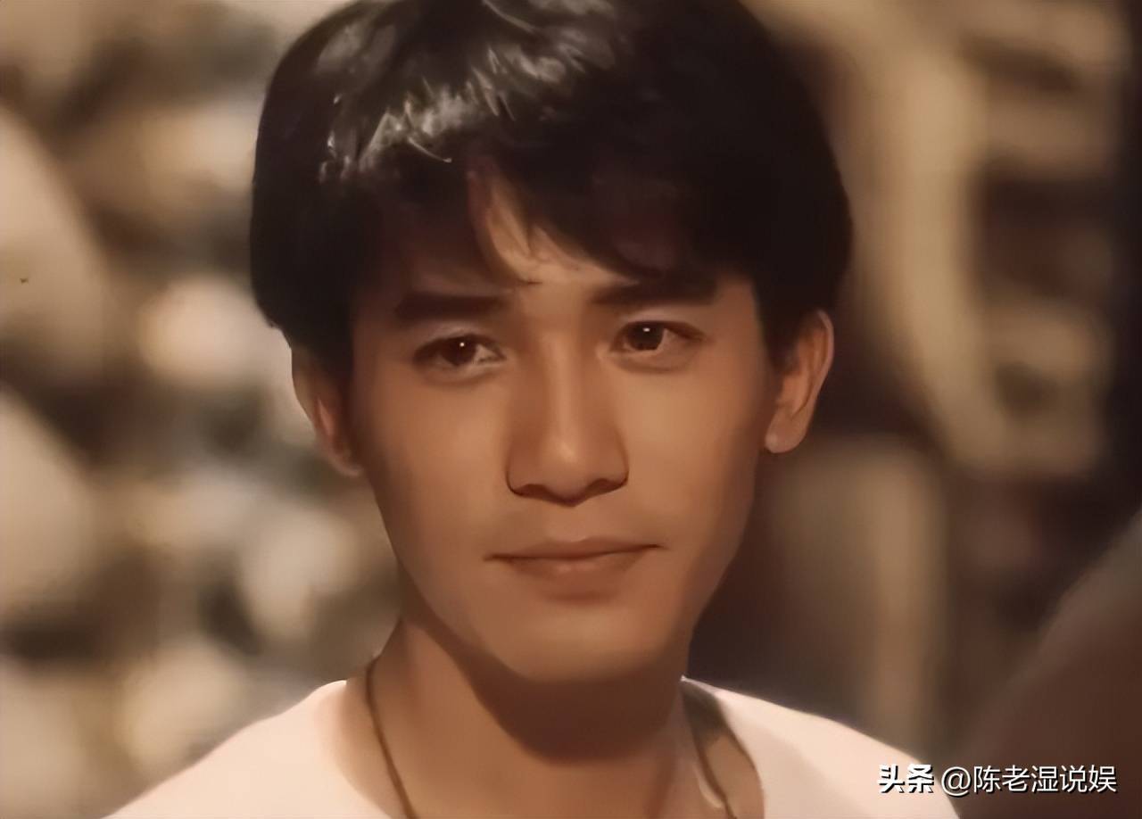 63岁梁朝伟不再隐瞒，久居日本另有原因，丁克真相让众人沉默了