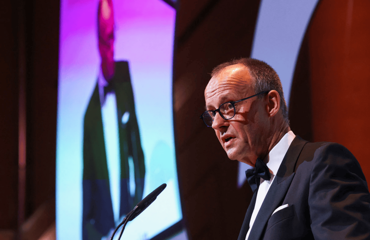 美乌加速推进和平方案谈判：多方介入、分歧凸显