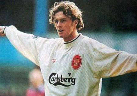 33岁退役的非典型天才：利物浦英超助攻王与皇马双冠王英超联赛免费高清直播+实时赛程+积分预测（2025赛季全覆盖）麦克马纳曼传奇