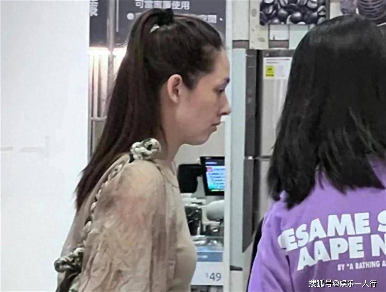 41岁郭碧婷近照曝光！独自扛起父亲医疗费和儿女天价学费，豪门婚姻只剩丧偶式育儿