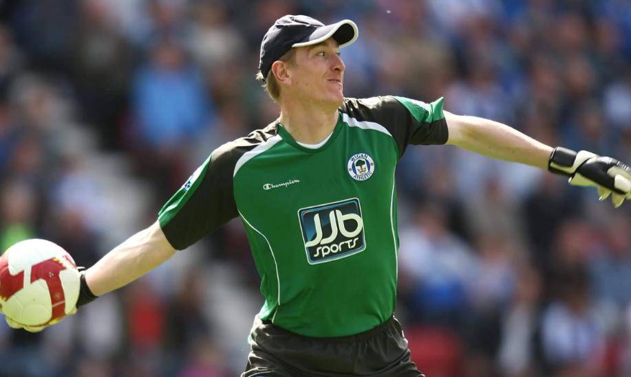 英超积分榜：前8诞生4大英超联赛免费高清直播+实时赛程+积分预测（2025赛季全覆盖）黑马伯恩茅斯踢翻格局