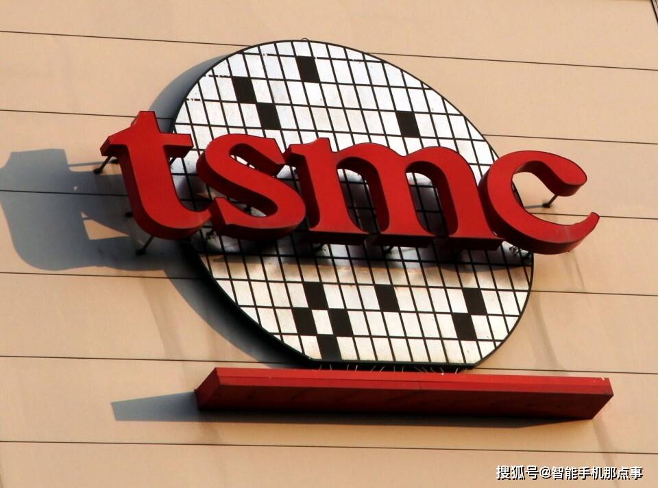 原创             苹果A20芯片首曝！2nm工艺+独立三核架构，2026年芯片界将迎新王？