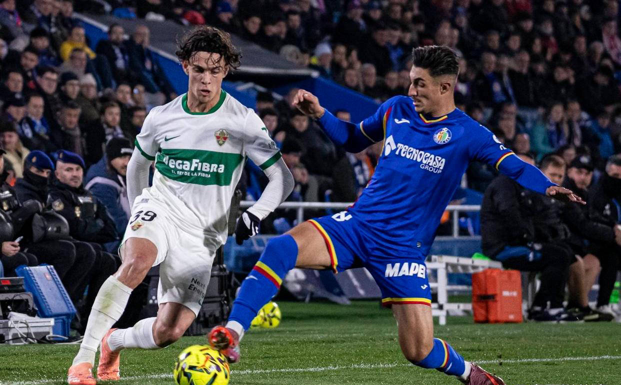 西甲第14轮积分战报：赫塔菲终结两连败 