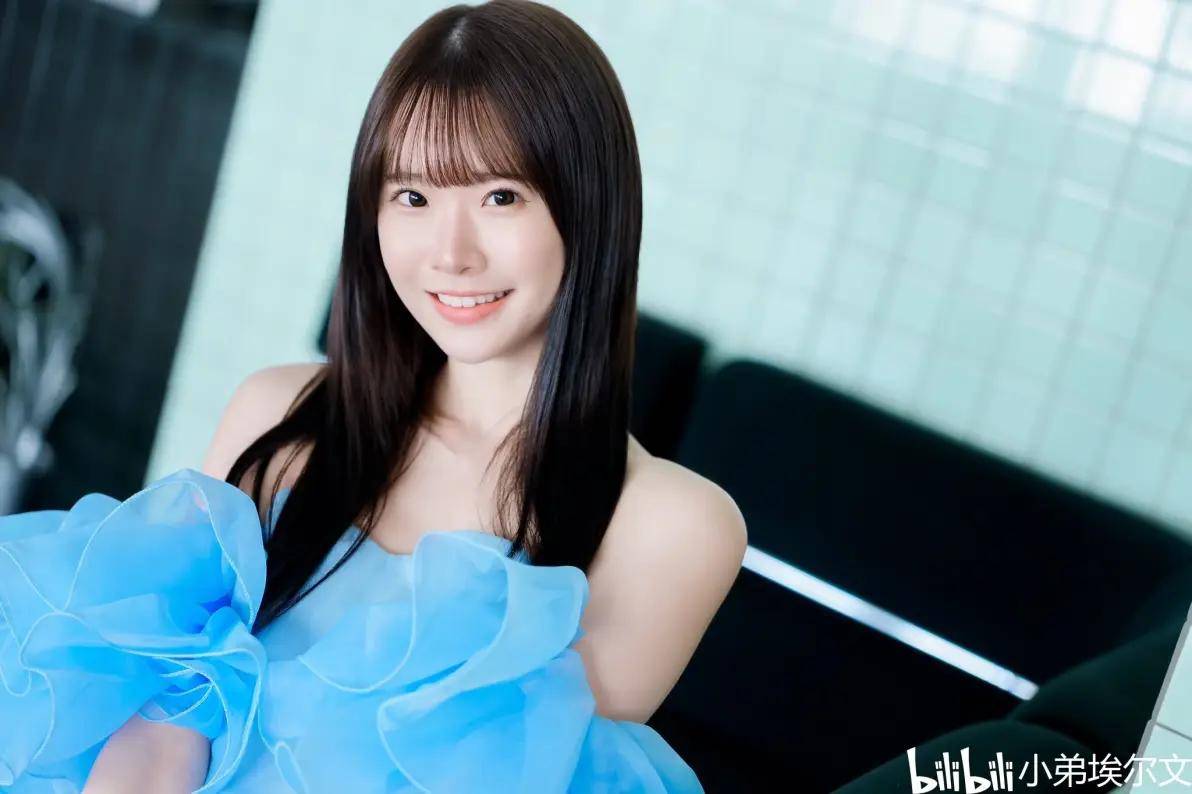 濑户环奈、白上咲花、天神羽衣、和香夏树、优梨舞奈 日本明星时尚动态