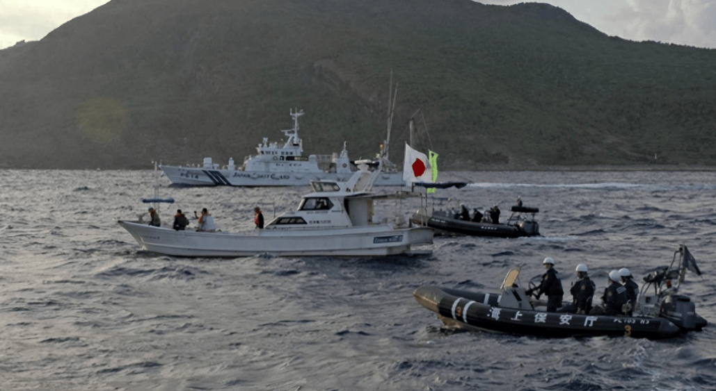 日本船只夜袭钓鱼岛,双方架炮对峙3小时后,中方再次通告联合国!