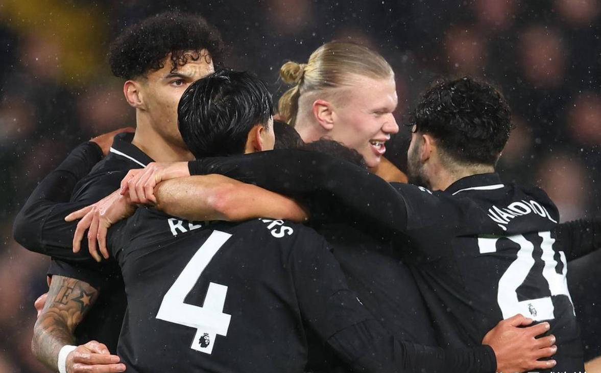 “英超联赛免费高清直播+实时赛程+积分预测