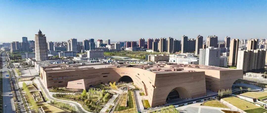 不要“一城独大”，西部大省再造“一极”