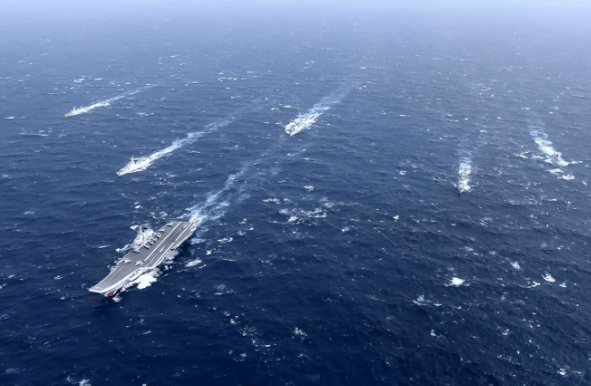 2：2！中日战机对峙，日防长凌晨发话，外交部当场驳回，丝毫不留情面！日媒：中方举动是头一回