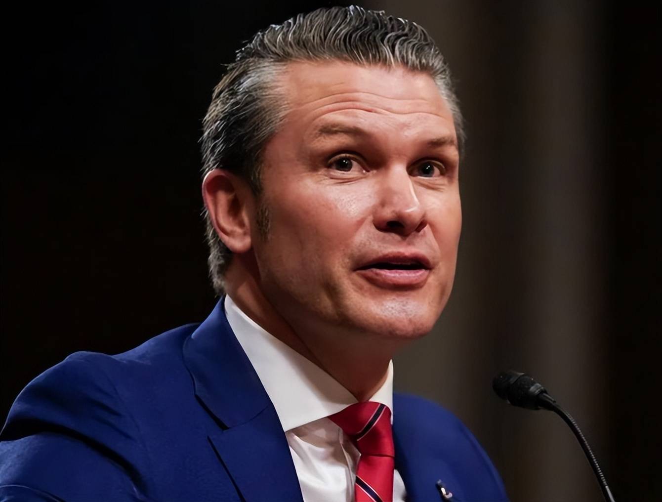 美防长给中国递承诺书,日本收到通牒,特朗普要清“废物盟友”