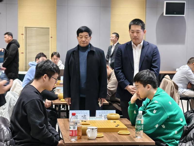 第19届中国围棋棋王争霸赛开幕 13位世界冠军竞逐