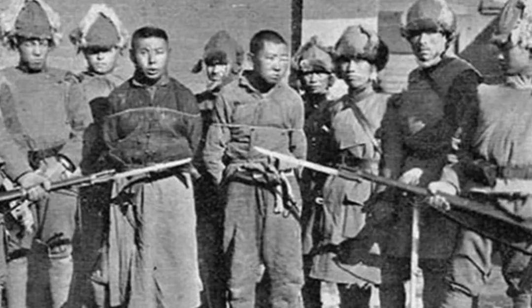 电影《得闲谨制》引发热议！为啥3个日本兵就能控制中国一个县城