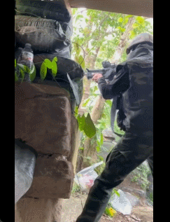 机枪单挑F16?泰国“义和团”VS柬埔寨“军户”,小国打仗太离谱