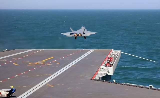 日媒给美国通风报信：中国核动力航母已经开建，美军得抓紧时间了