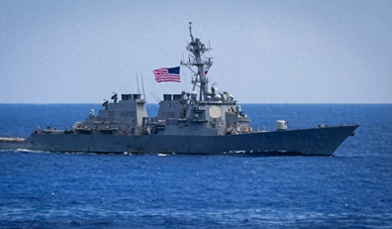 美国打响第三枪，美军扣押第3艘油轮，这次遇上刺头了，双方爆发激烈追逐战！