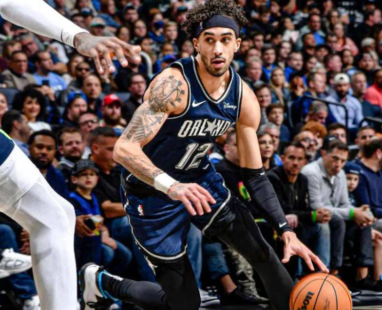 欧洲篮球联赛中文网__赛程比分+球队资讯+盘口分析93比85广东队险胜！徐杰萨林杰扛起进攻大旗焦泊乔张文逸黯淡一人全场低迷引热议！