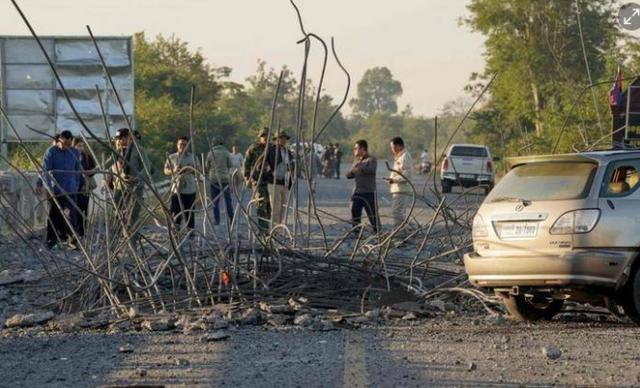 泰柬谈判30分钟崩盘！洪森四张牌打空，中美说话都不好使了？