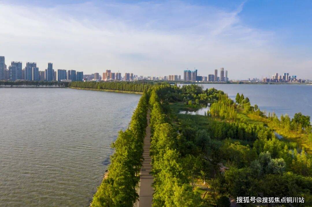 【官网发布】2026武汉华侨城红坊售楼处电话丨武汉华侨城红坊售华体会- 华体会体育官网- 体育APP下载楼部地址丨楼盘位置丨详情丨项目动态