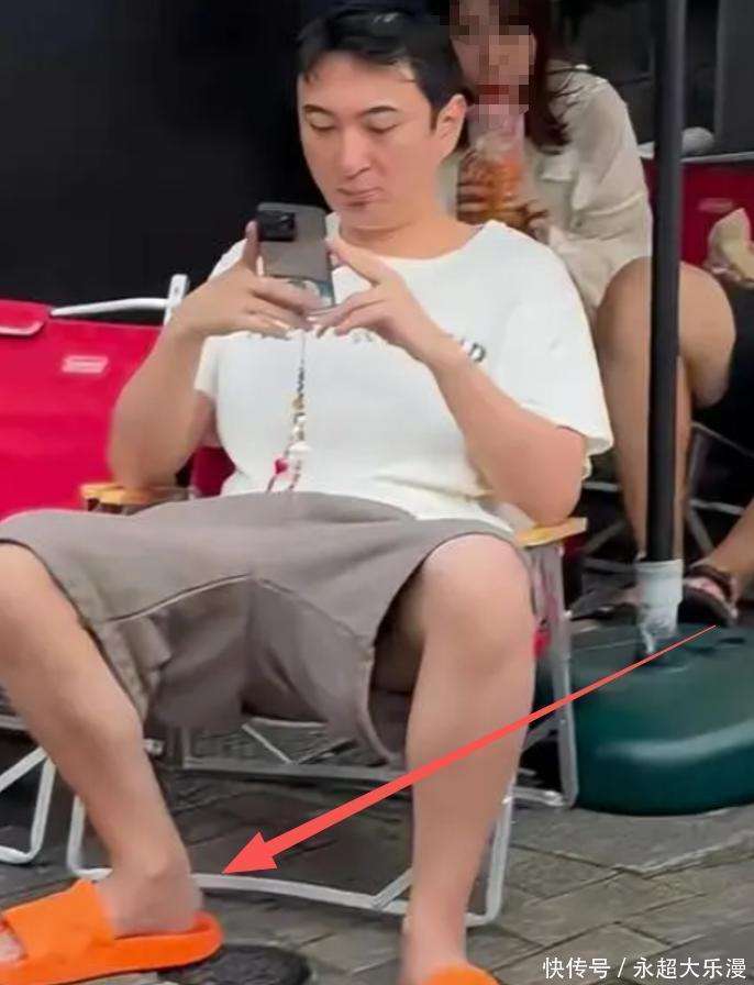 纵欲过度的王思聪再次传出大丑闻冰球突破风流成性改不掉？37岁(图4)