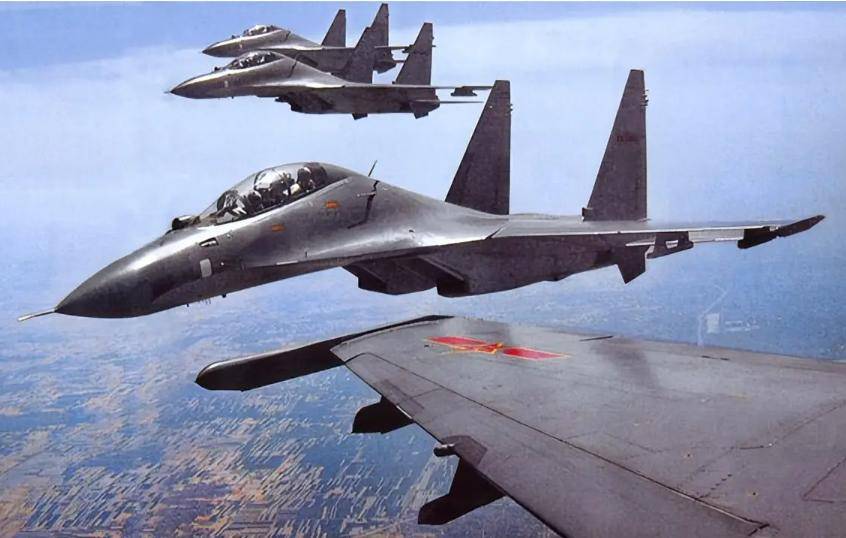 俄罗斯专家懊恼不已：不该向中国出口苏30，虽然靠它赚了45亿