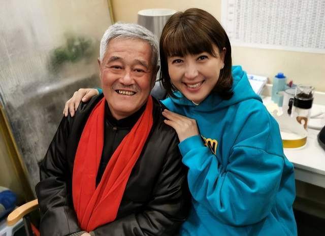 重磅爆料！闫学晶被举报偷税上亿，证据已提交税务局，这次真完了