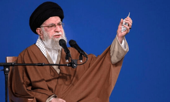 打明牌了？伊朗发出严厉警告：美国若敢动手，就把卡塔尔和美军基地都炸了！